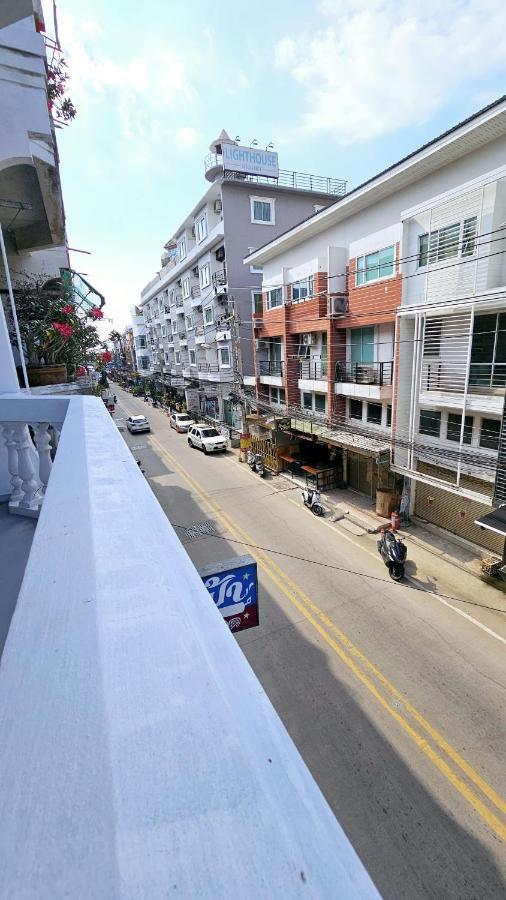 Kaneang Apartment-กันเองอพาร์ทเมนท์ Jomtien Exterior foto